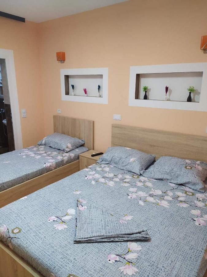 Grandino Holiday Rooms&Apartments Ulcinj Exterior photo