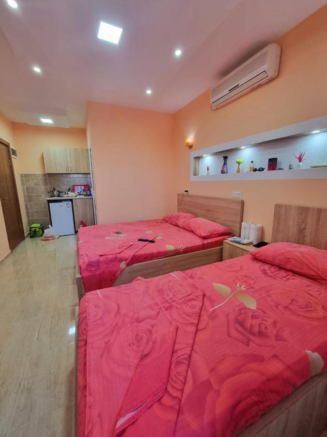 Grandino Holiday Rooms&Apartments Ulcinj Exterior photo