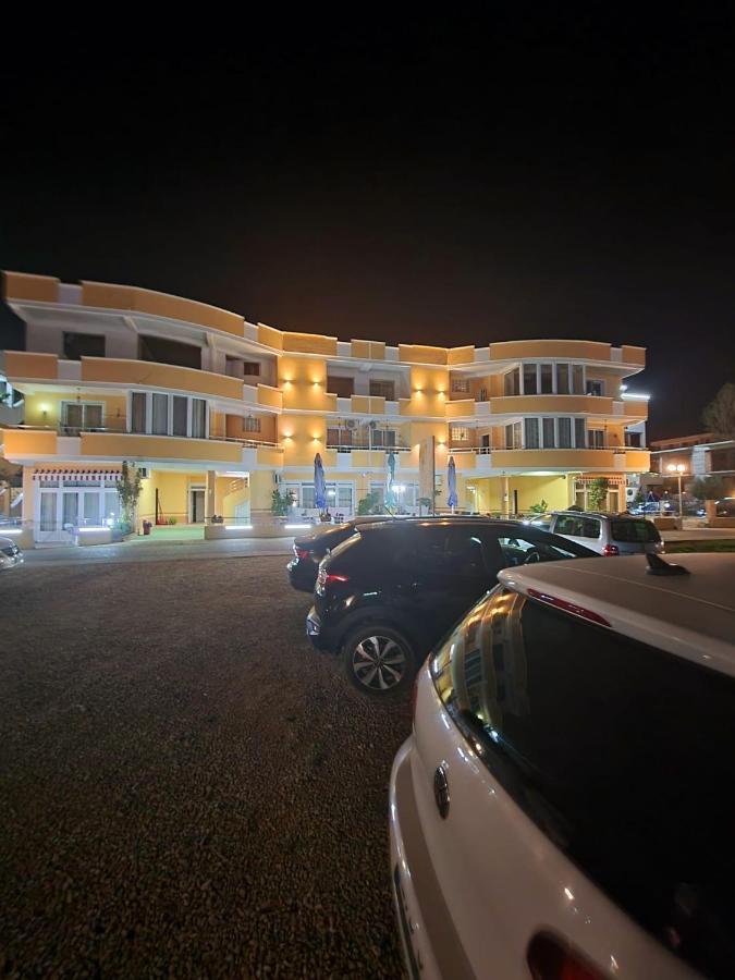 Grandino Holiday Rooms&Apartments Ulcinj Exterior photo