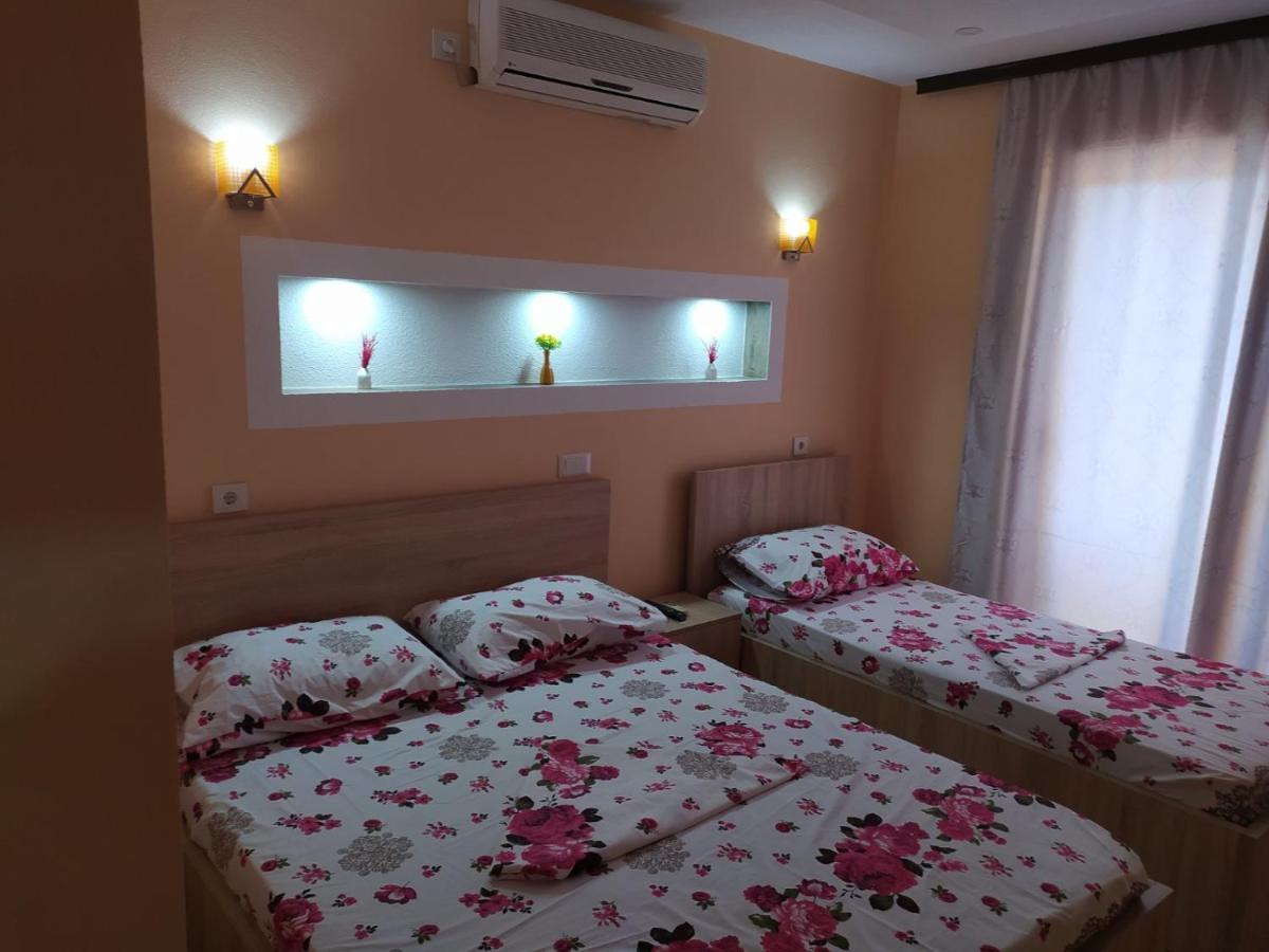 Grandino Holiday Rooms&Apartments Ulcinj Exterior photo